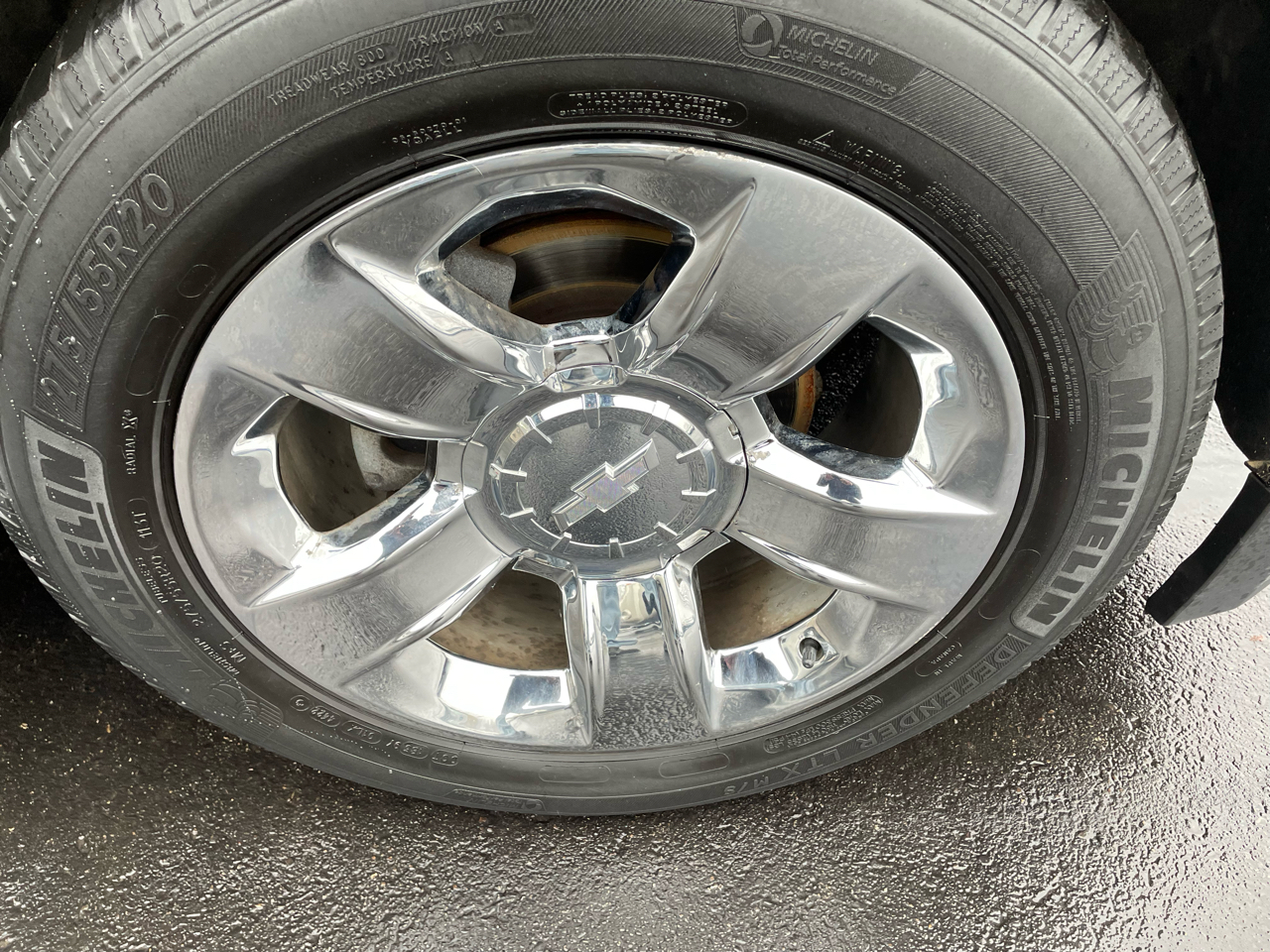 Chevrolet Suburban LT 4WD 2016