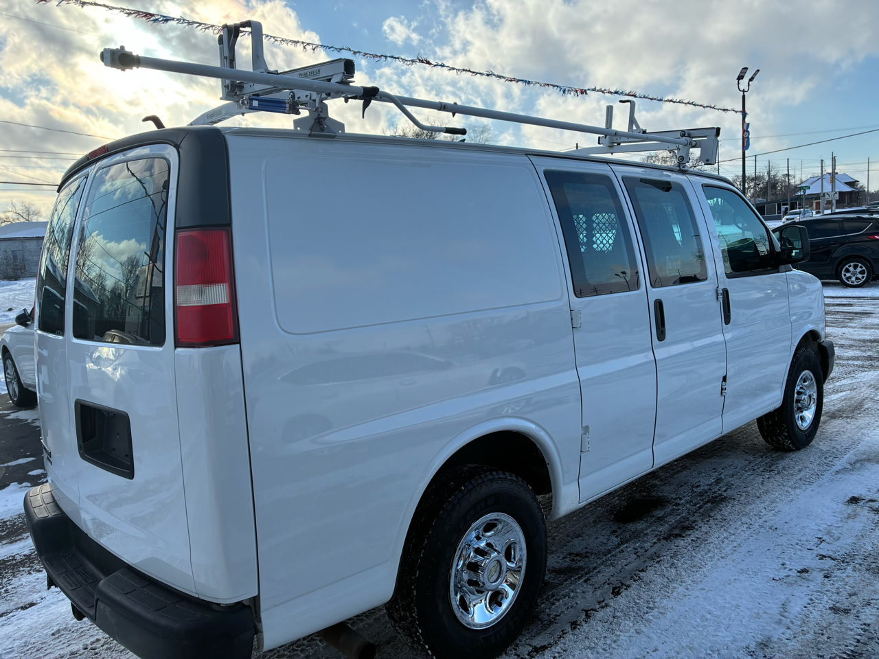 Chevrolet Express 2500 Cargo 2012