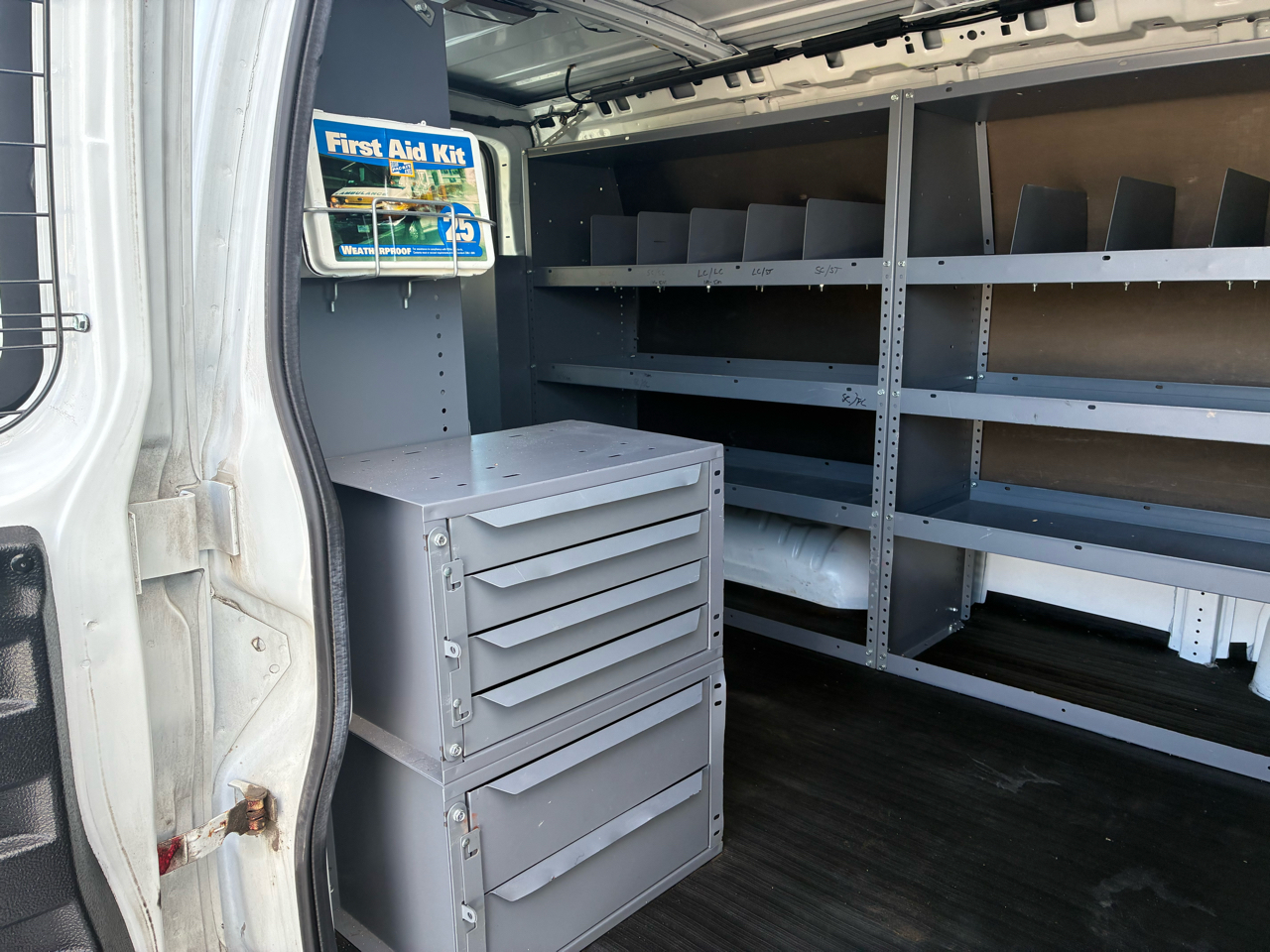 Chevrolet Express 2500 Cargo 2012