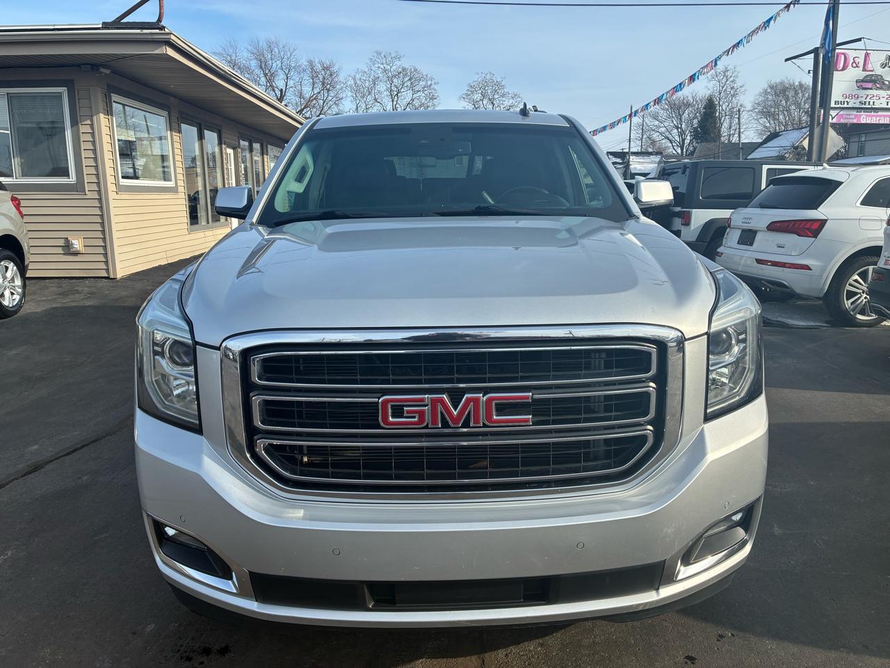 GMC Yukon SLT 4WD 2015