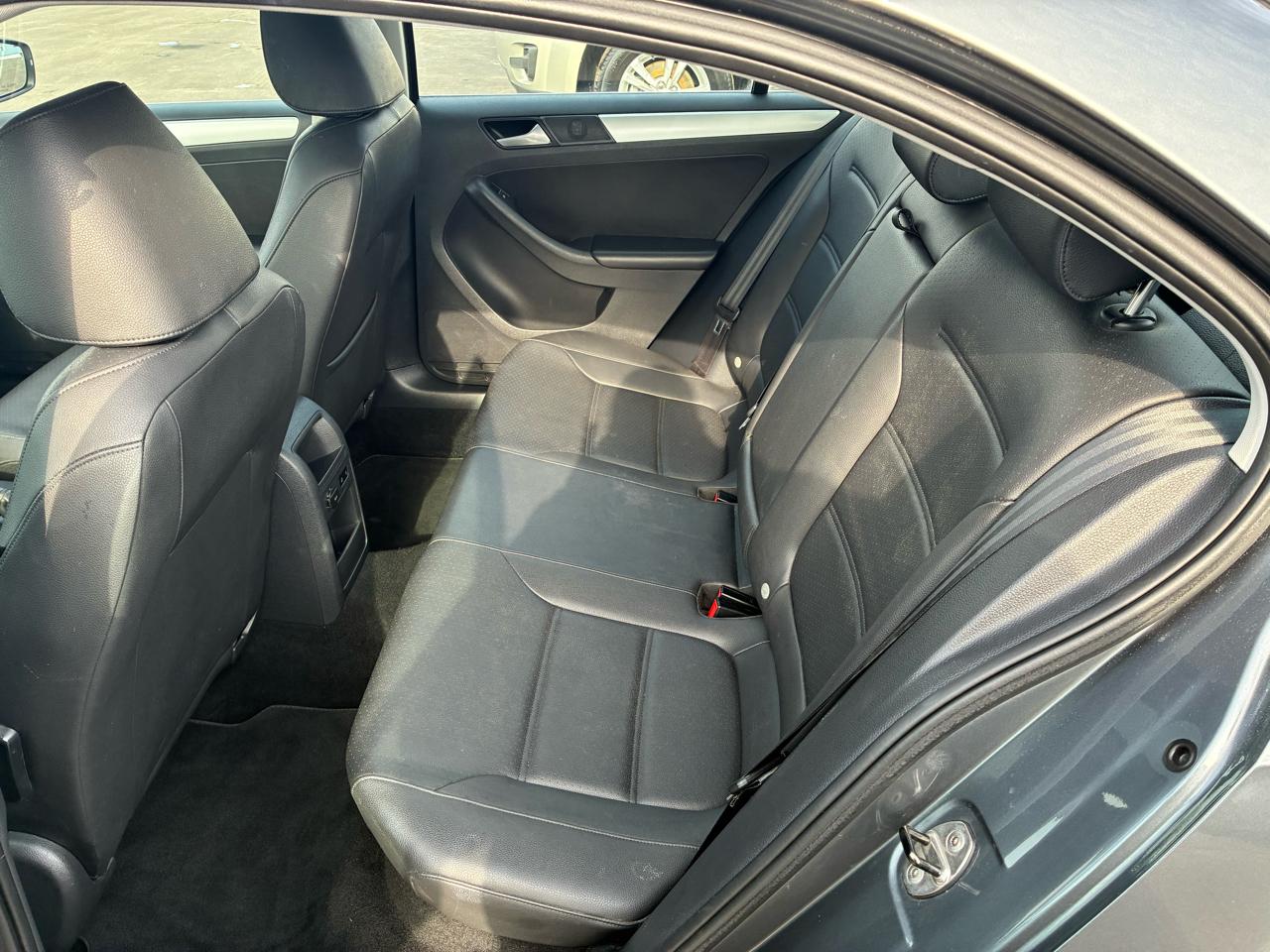 Volkswagen Jetta SE 2014