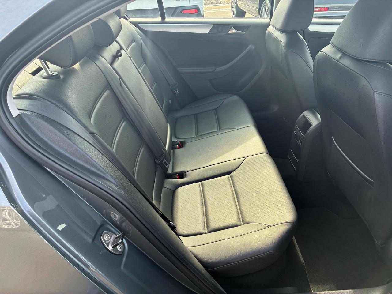 Volkswagen Jetta SE 2014