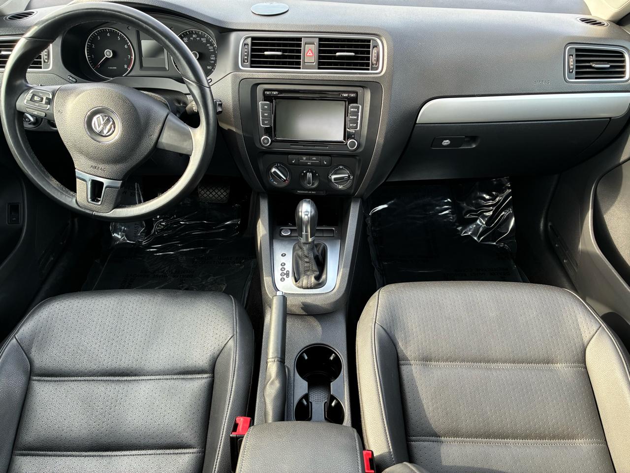 Volkswagen Jetta SE 2014