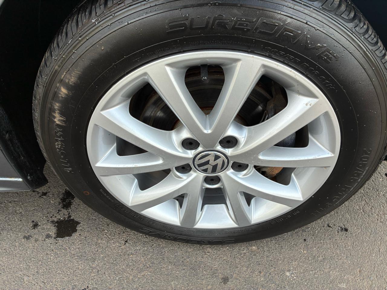 Volkswagen Jetta SE 2014