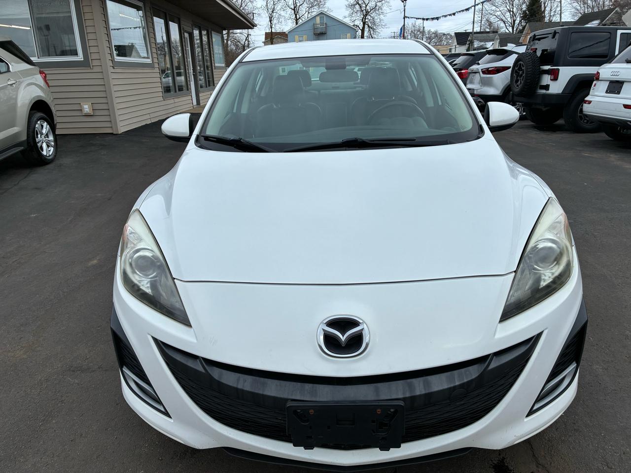 Mazda MAZDA3 s Grand Touring 4-Door 2010