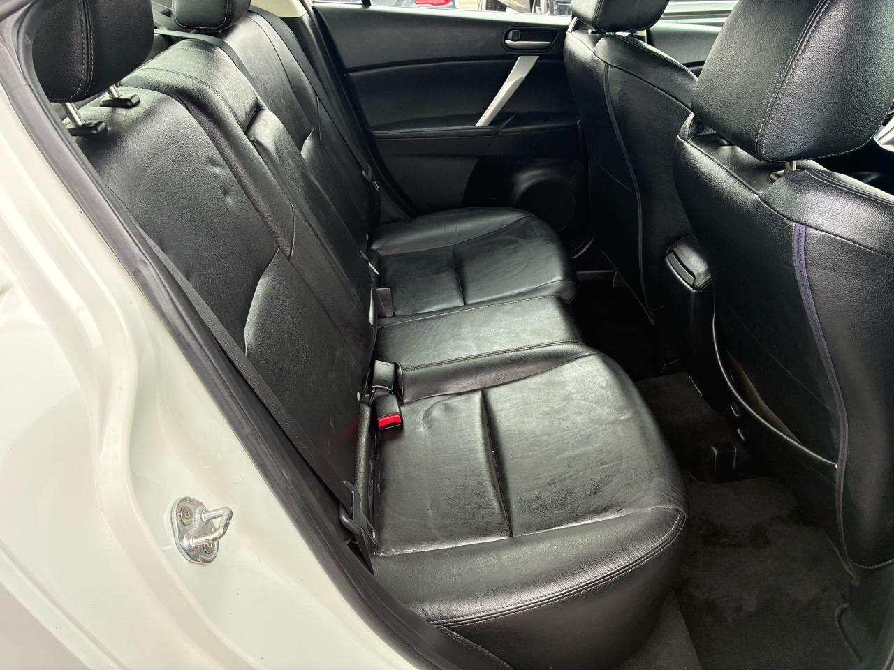 Mazda MAZDA3 s Grand Touring 4-Door 2010