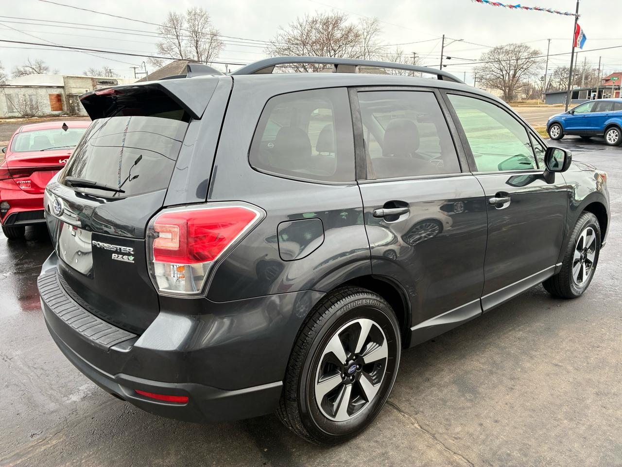 Subaru Forester 2.5i Premium PZEV CVT 2017