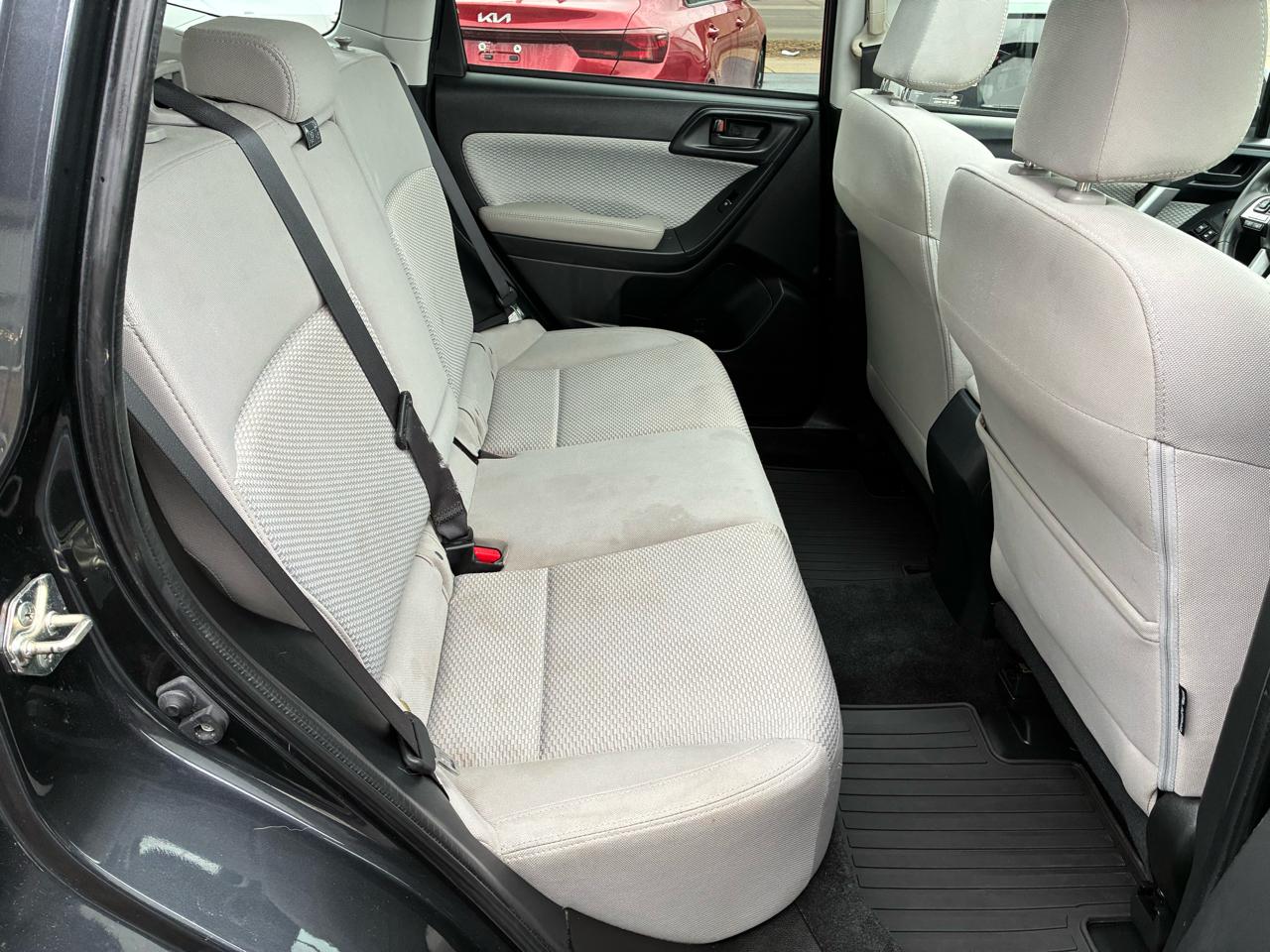 Subaru Forester 2.5i Premium PZEV CVT 2017