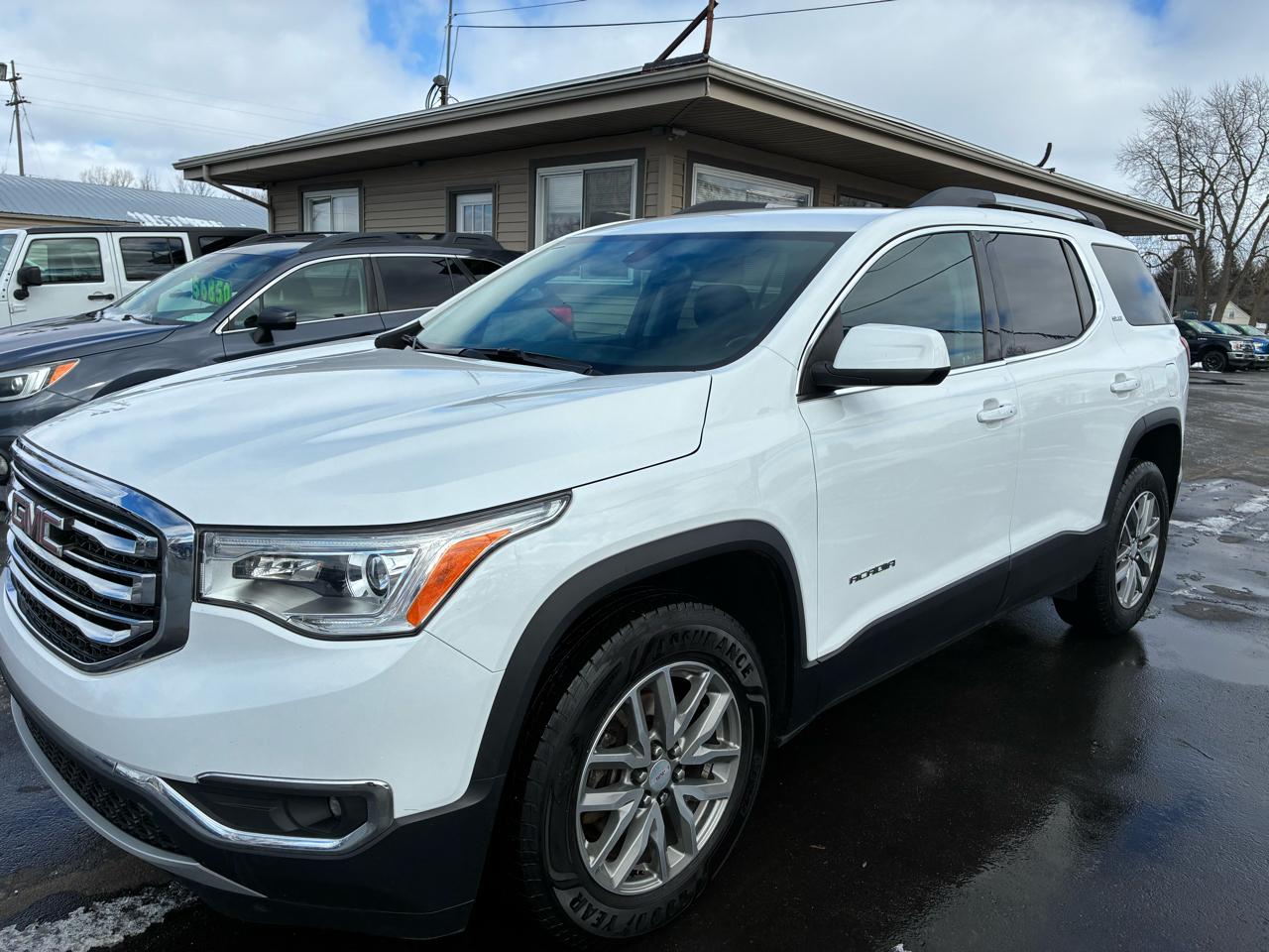 GMC Acadia SLE-2 FWD 2017