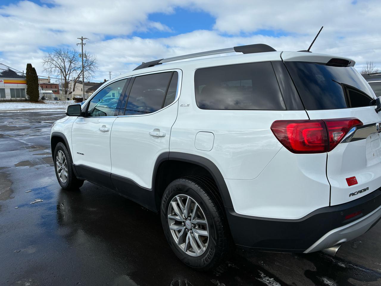 GMC Acadia SLE-2 FWD 2017