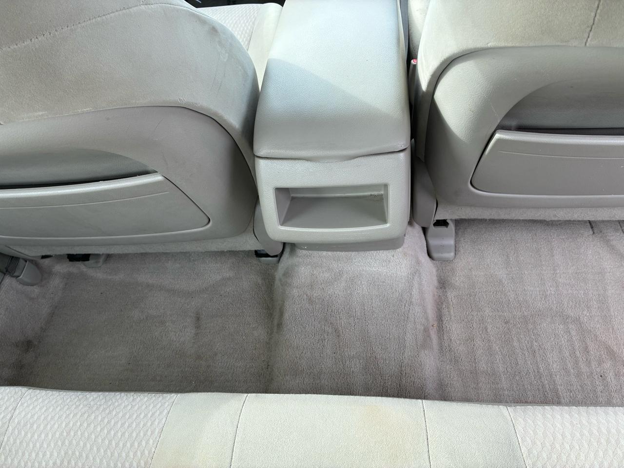 Toyota Camry 4dr Sdn LE Auto 2010