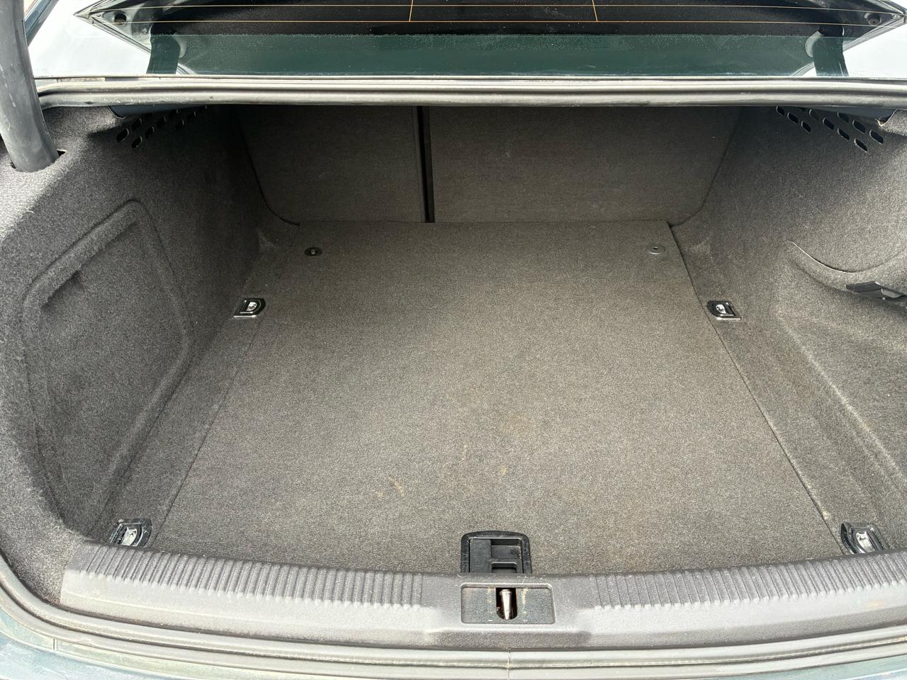 Audi A4 2.0 T Sedan FrontTrak Multitronic 2009