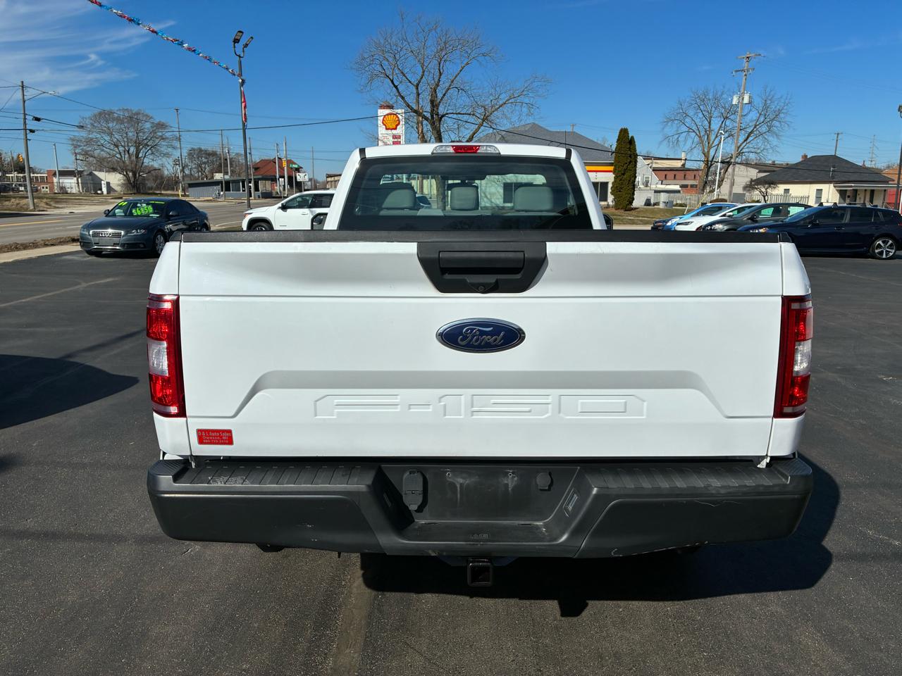 Ford F-150 Reg. Cab Long Bed 2WD 2018