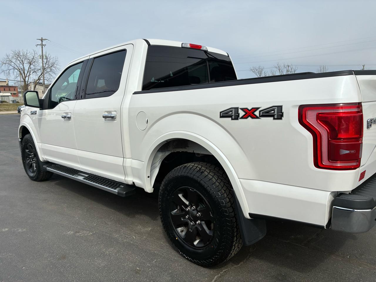 Ford F-150 Lariat SuperCab 4WD 2015