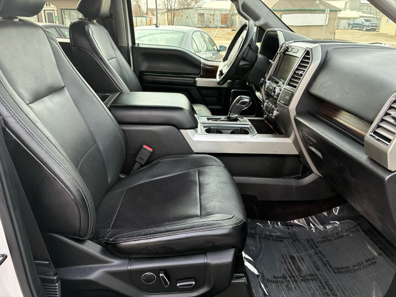 Ford F-150 Lariat SuperCab 4WD 2015