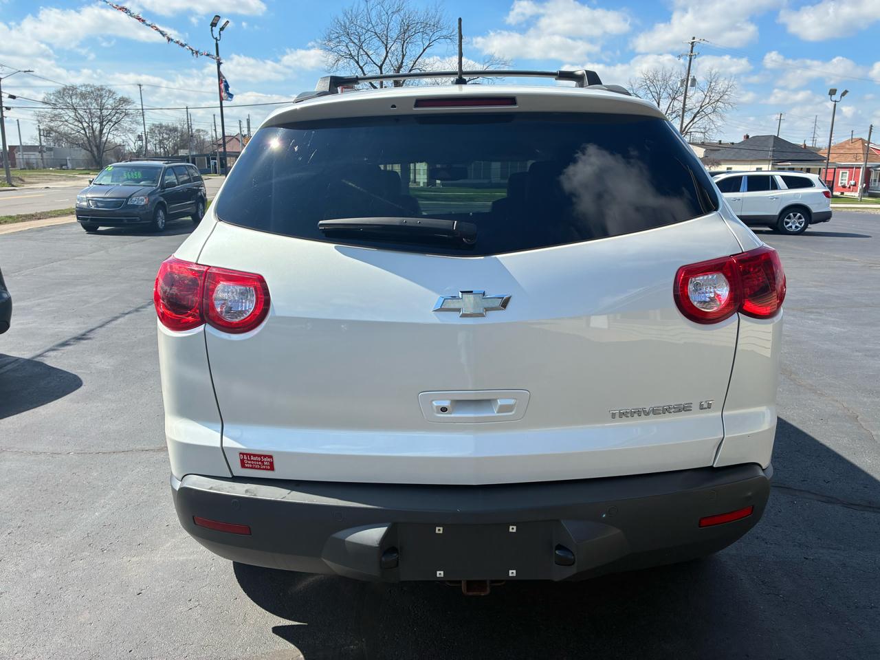 Chevrolet Traverse LT FWD 2011