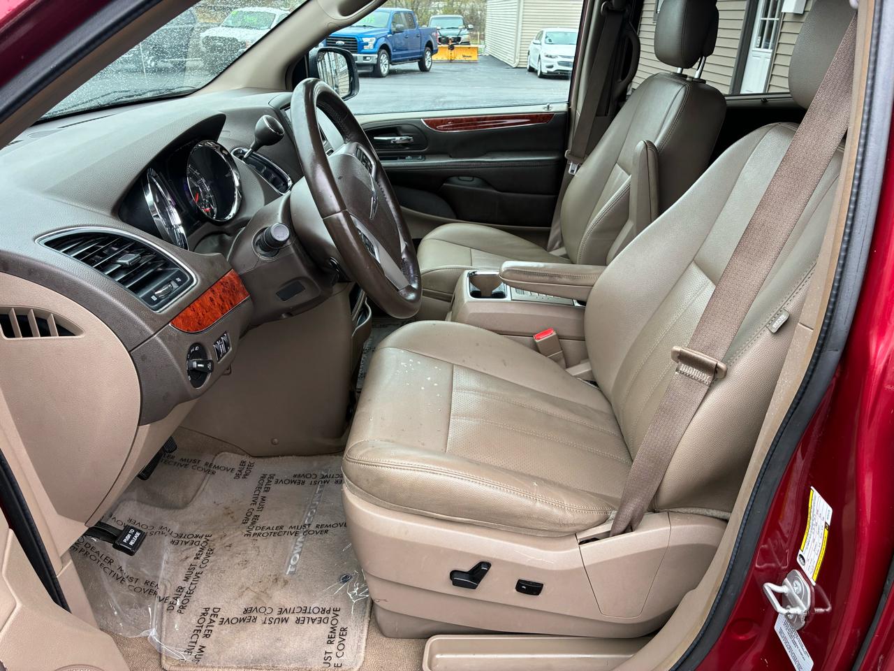 Chrysler Town & Country Touring-L 2015