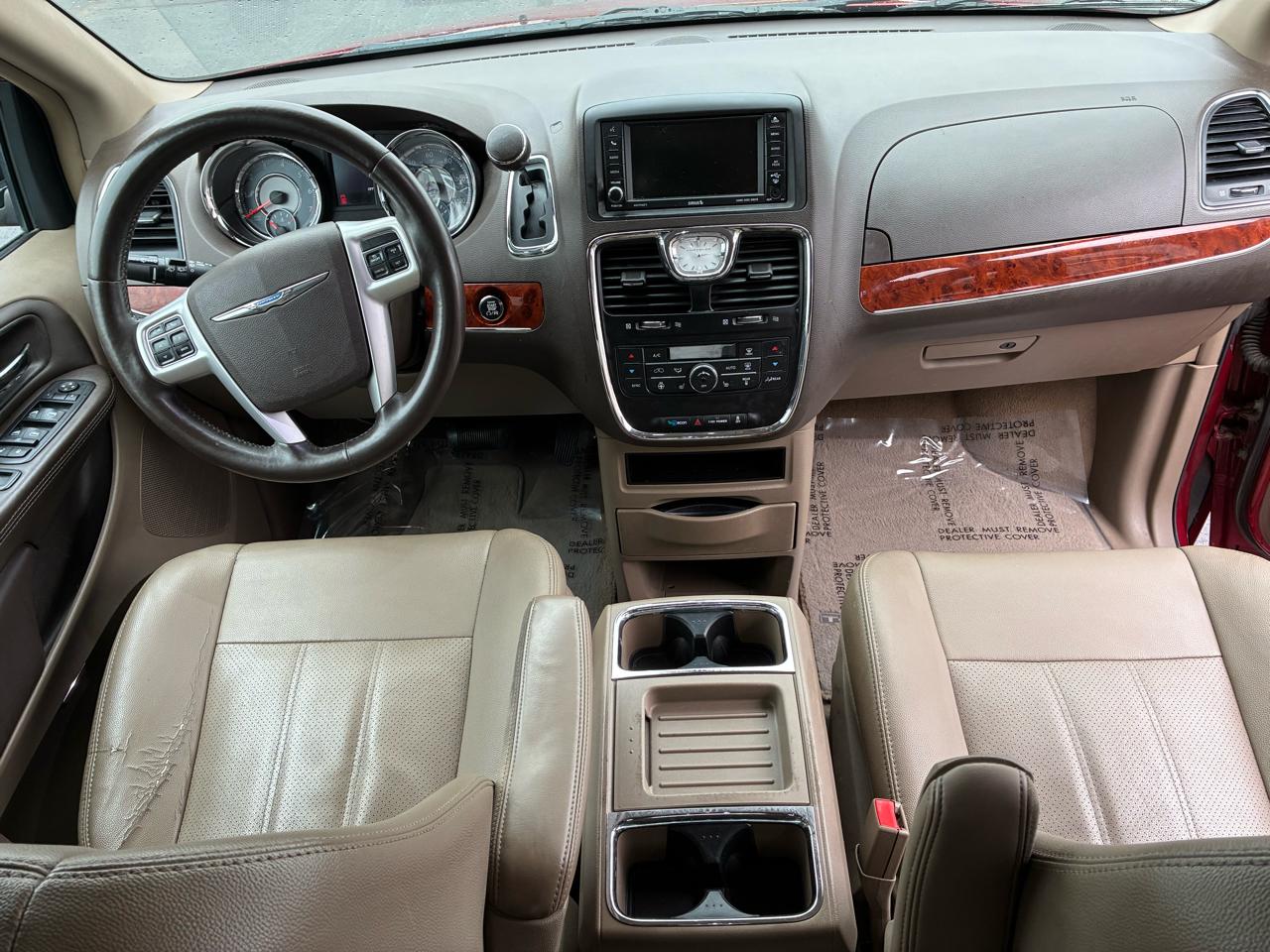 Chrysler Town & Country Touring-L 2015