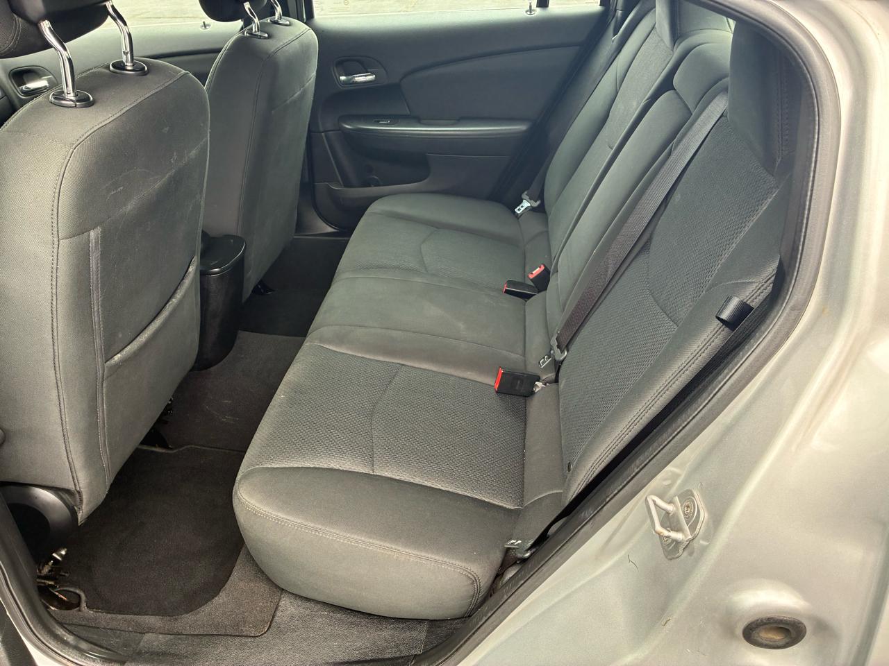 Chrysler 200 Touring 2012