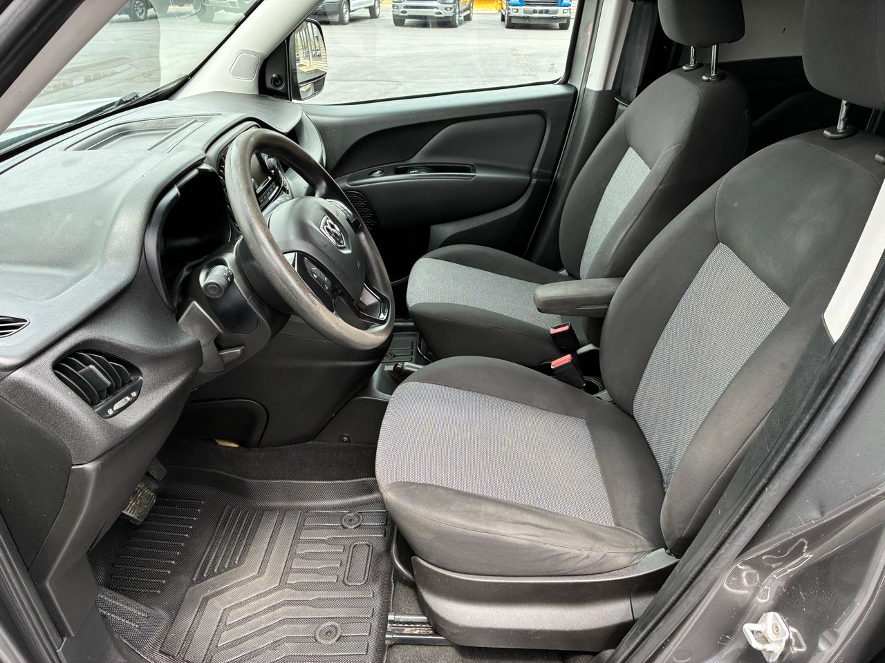 RAM ProMaster City Tradesman Cargo Van 2018