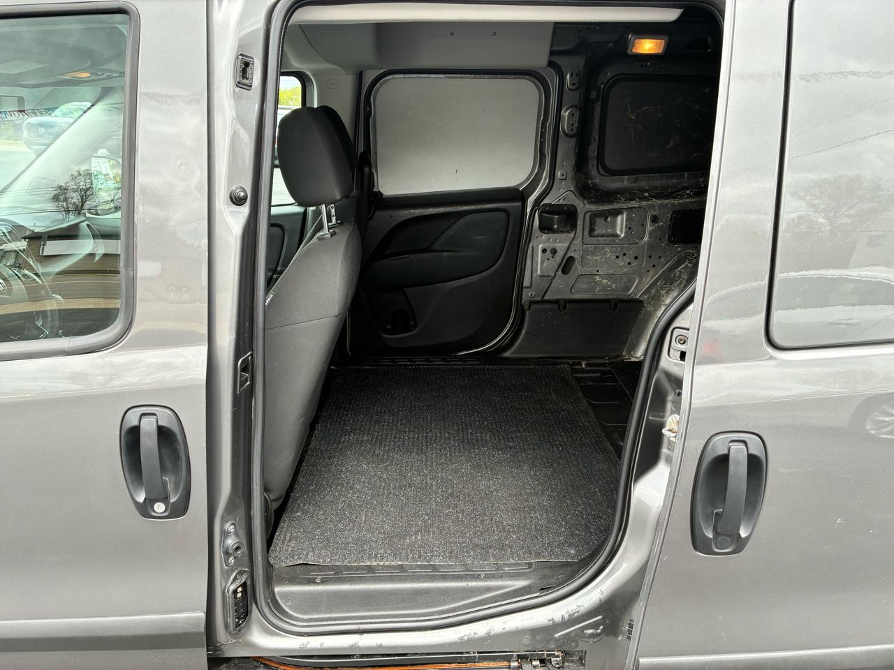 RAM ProMaster City Tradesman Cargo Van 2018