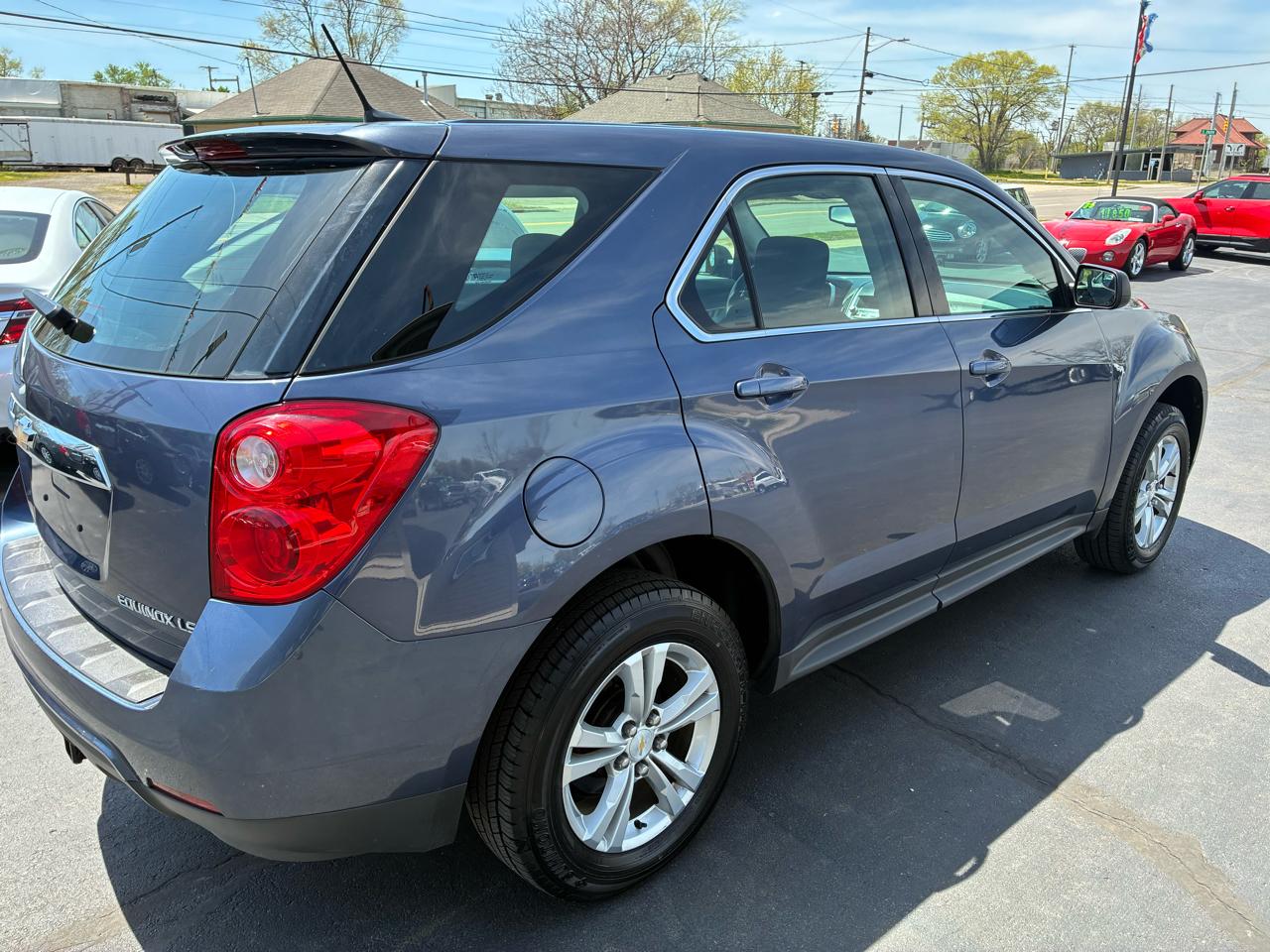 Chevrolet Equinox LS 2WD 2013