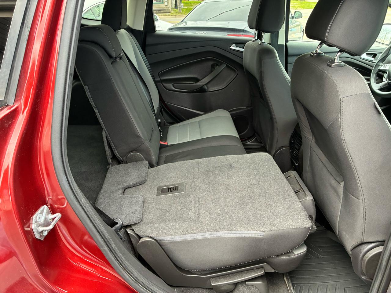 Ford Escape SE 4WD 2016