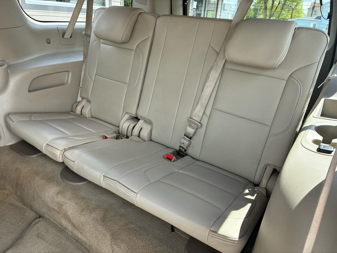 GMC Yukon XL Denali 4WD 2017