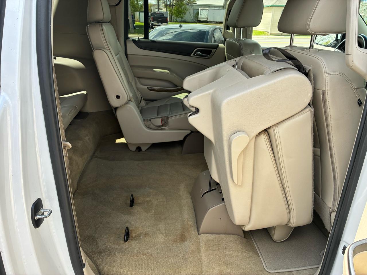 GMC Yukon XL Denali 4WD 2017