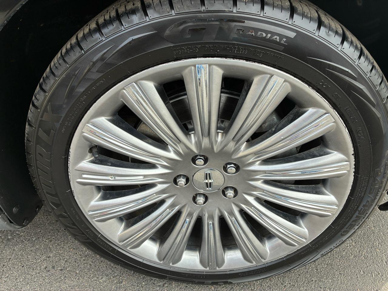 Lincoln MKS AWD 2015