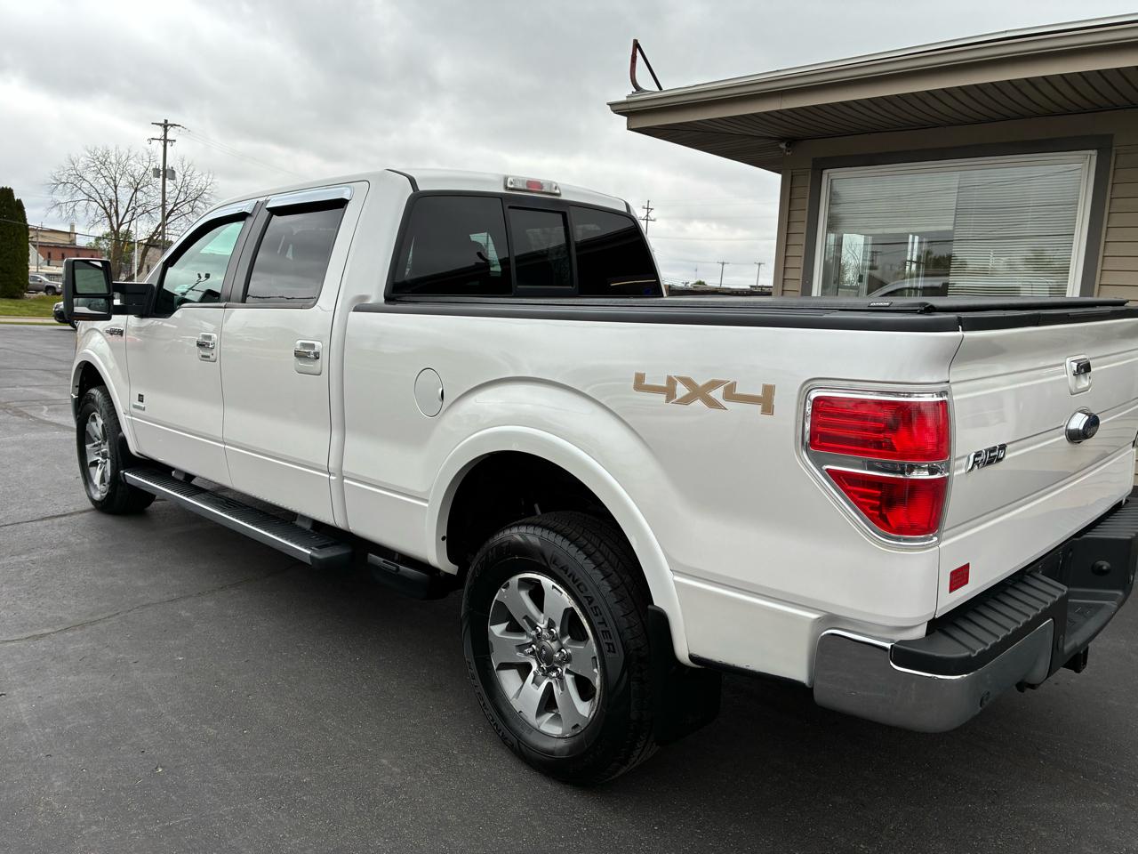 Ford F-150 Lariat SuperCrew 4WD 2012