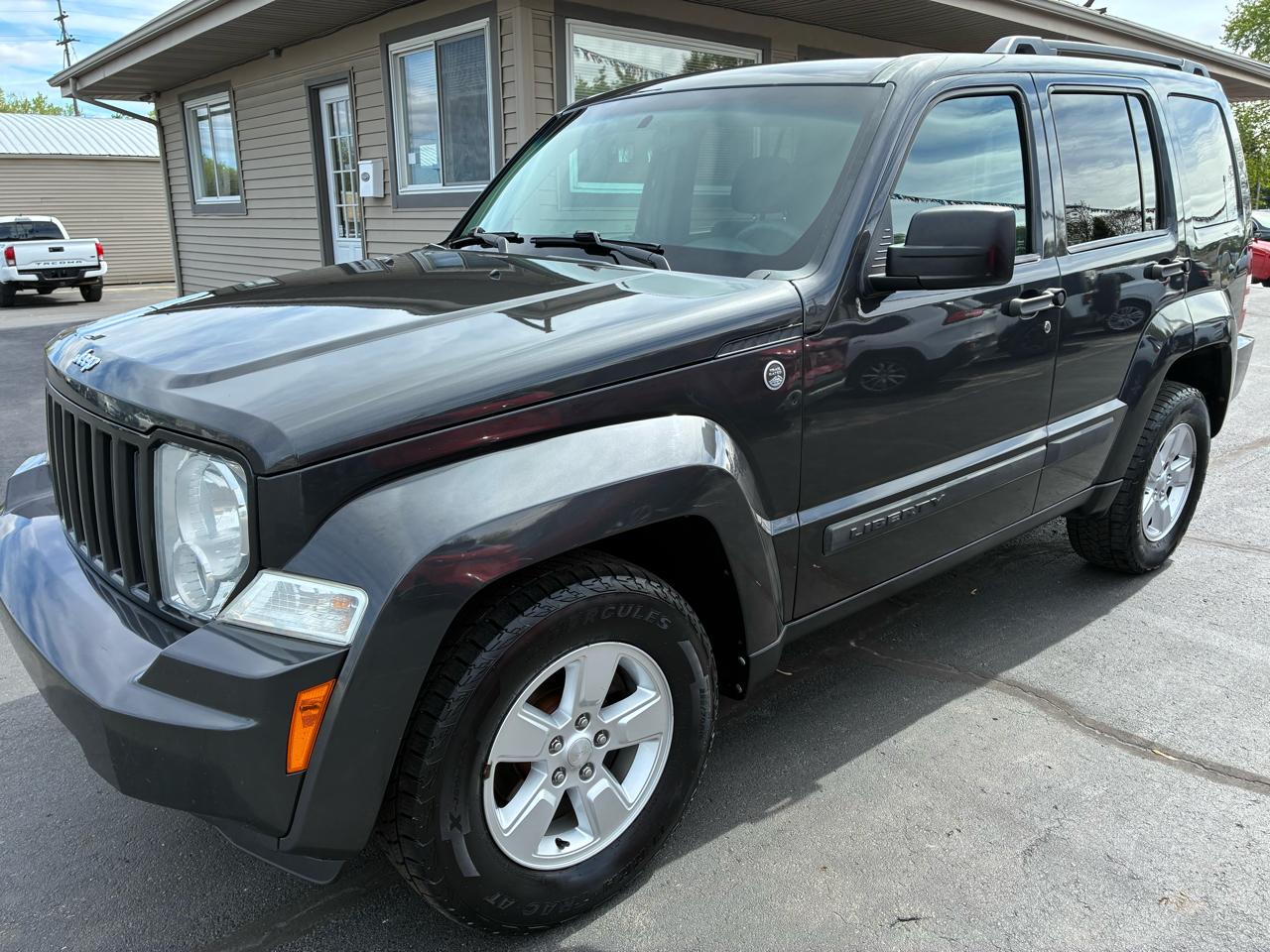 Jeep Liberty Sport 4WD 2010