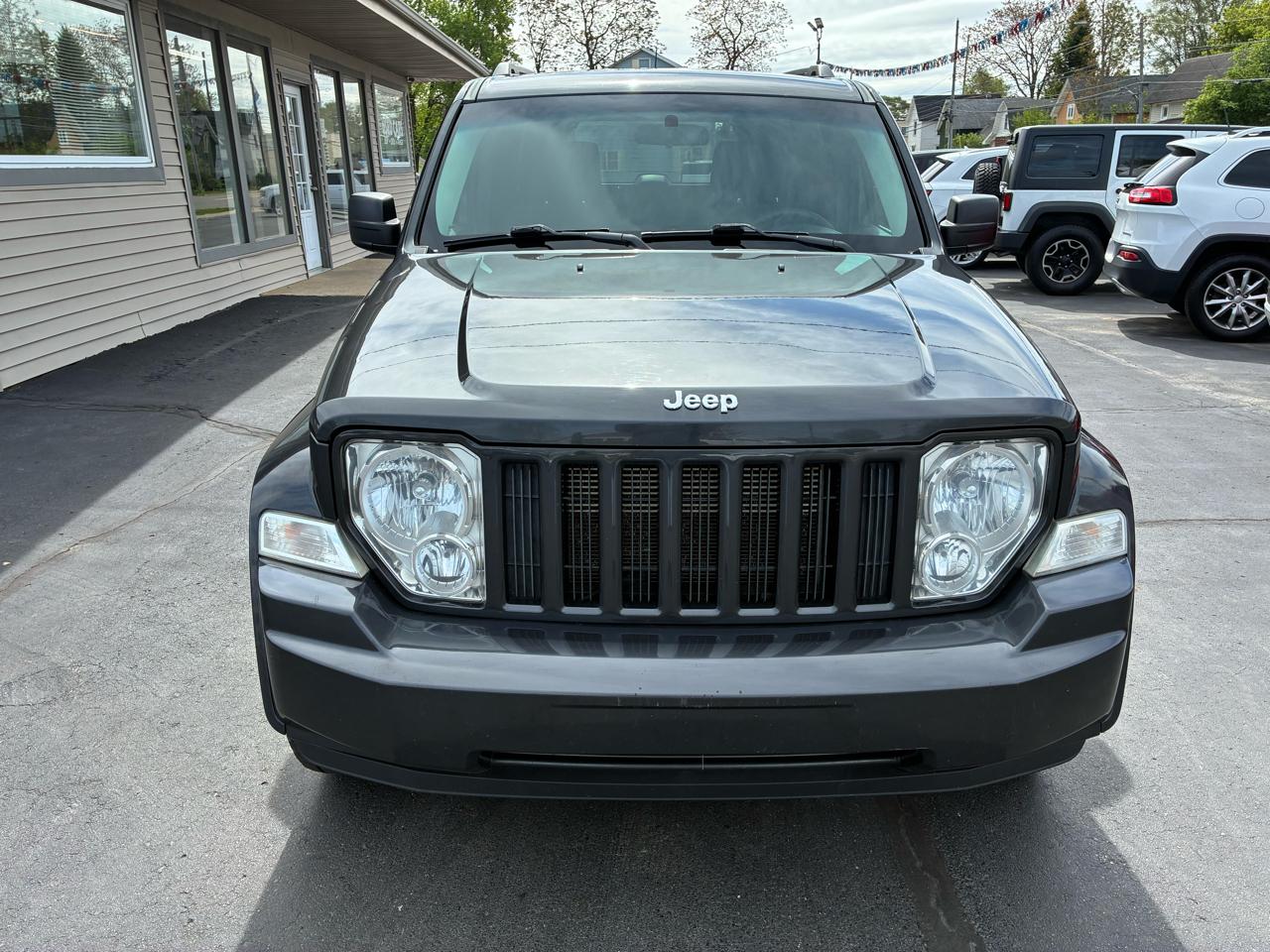 Jeep Liberty Sport 4WD 2010