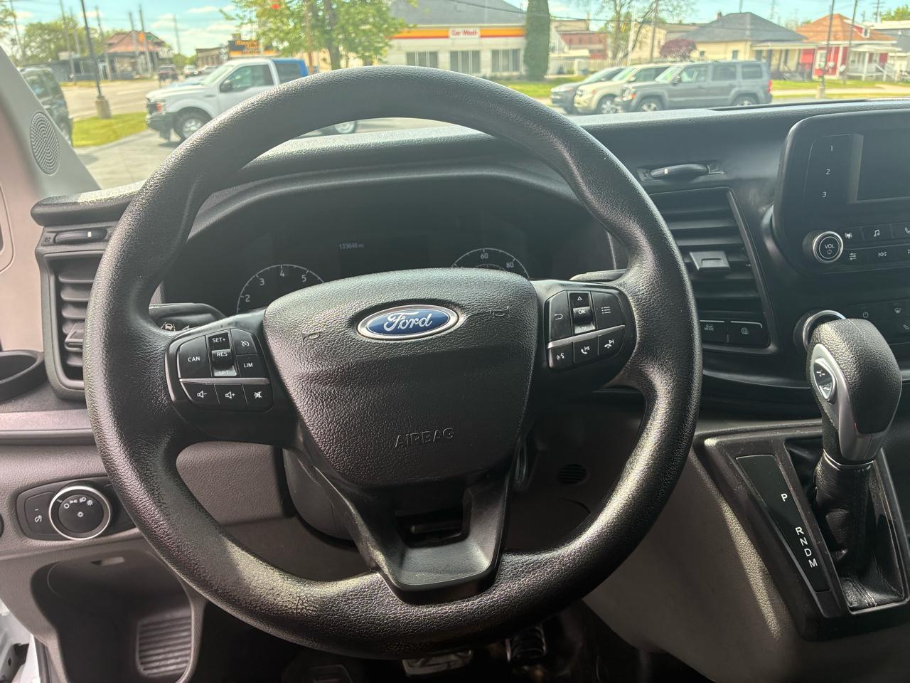 Ford Transit 150 Van 2020