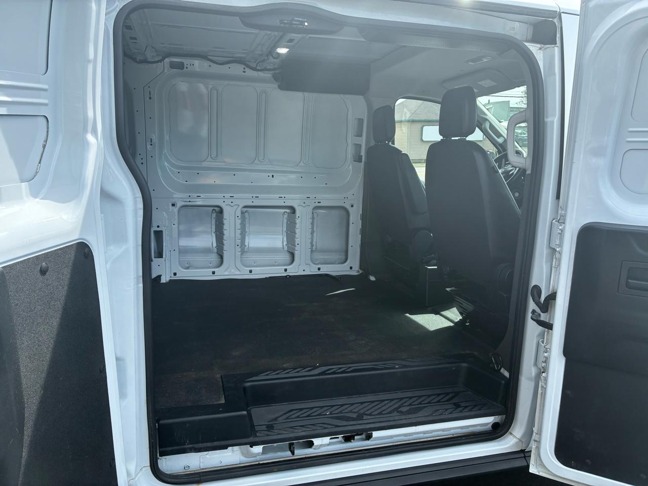 Ford Transit 150 Van 2020