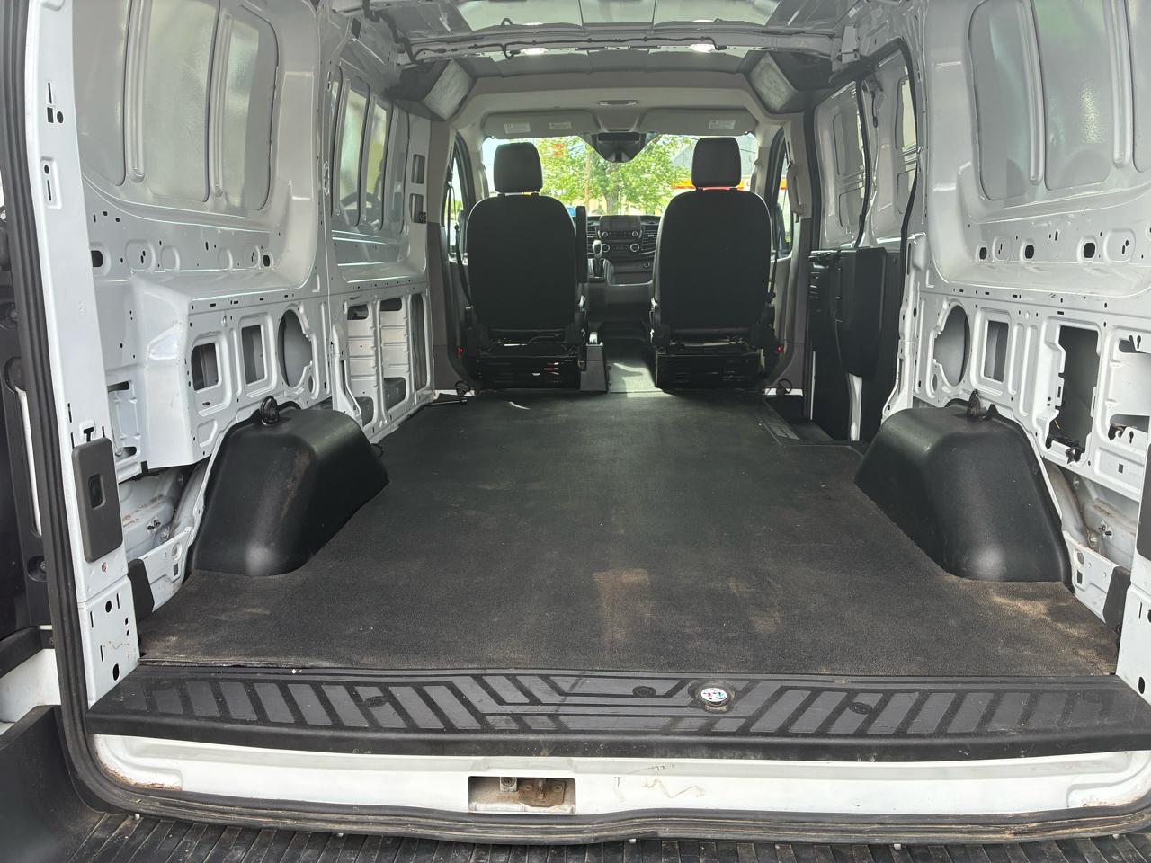 Ford Transit 150 Van 2020