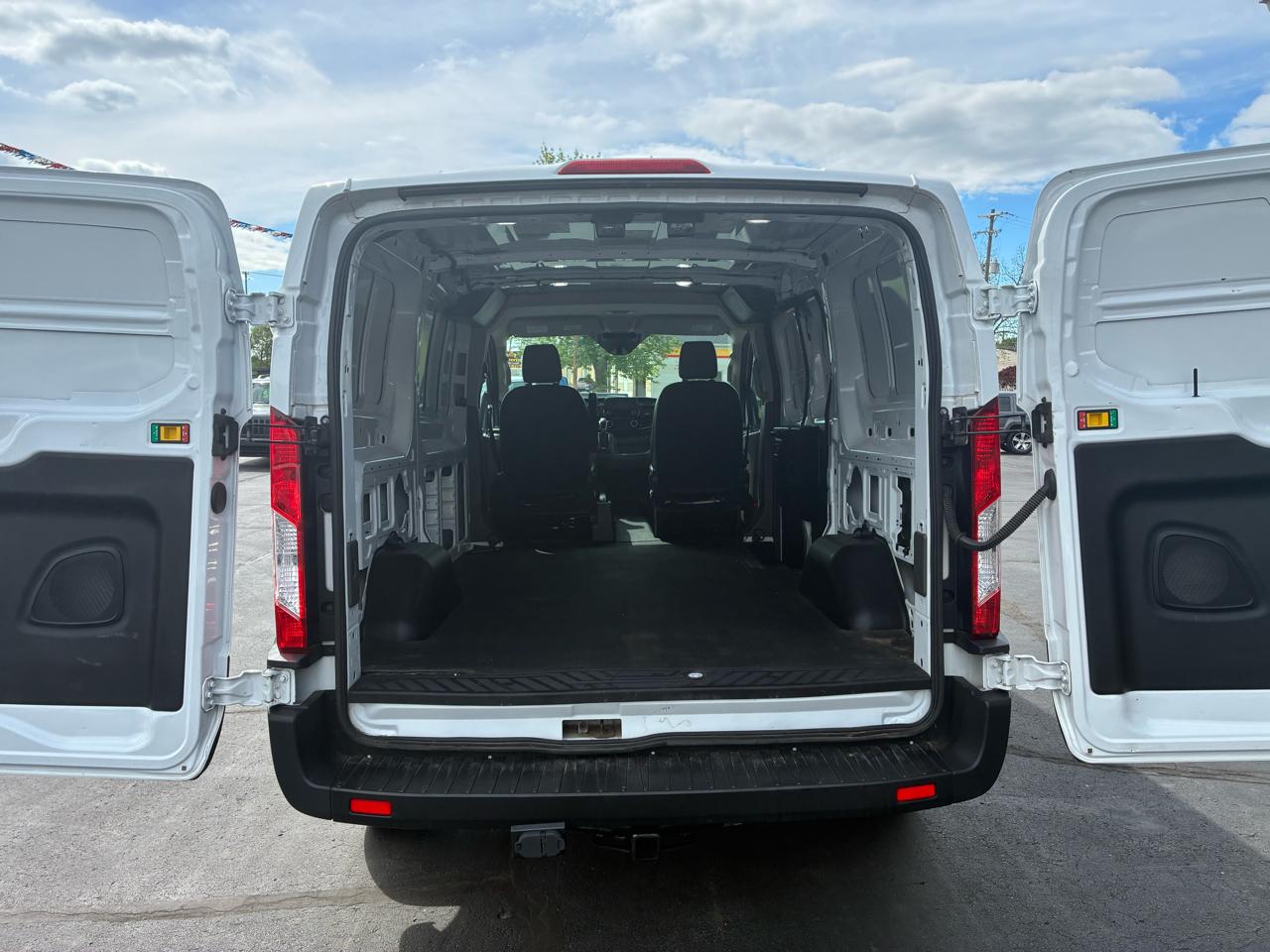 Ford Transit 150 Van 2020