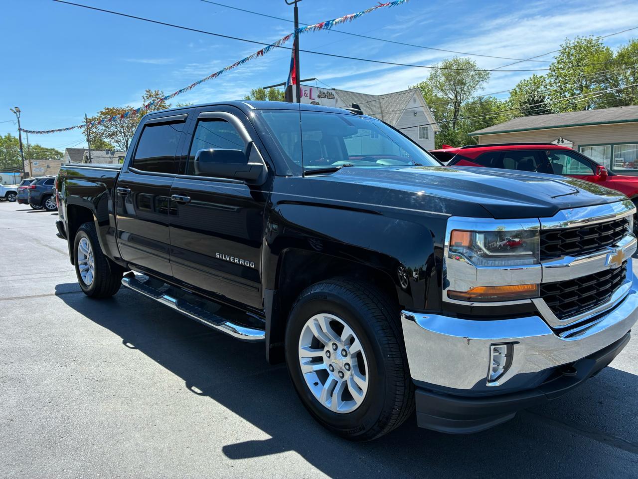 Chevrolet Silverado 1500 LT Crew Cab 4WD 2017