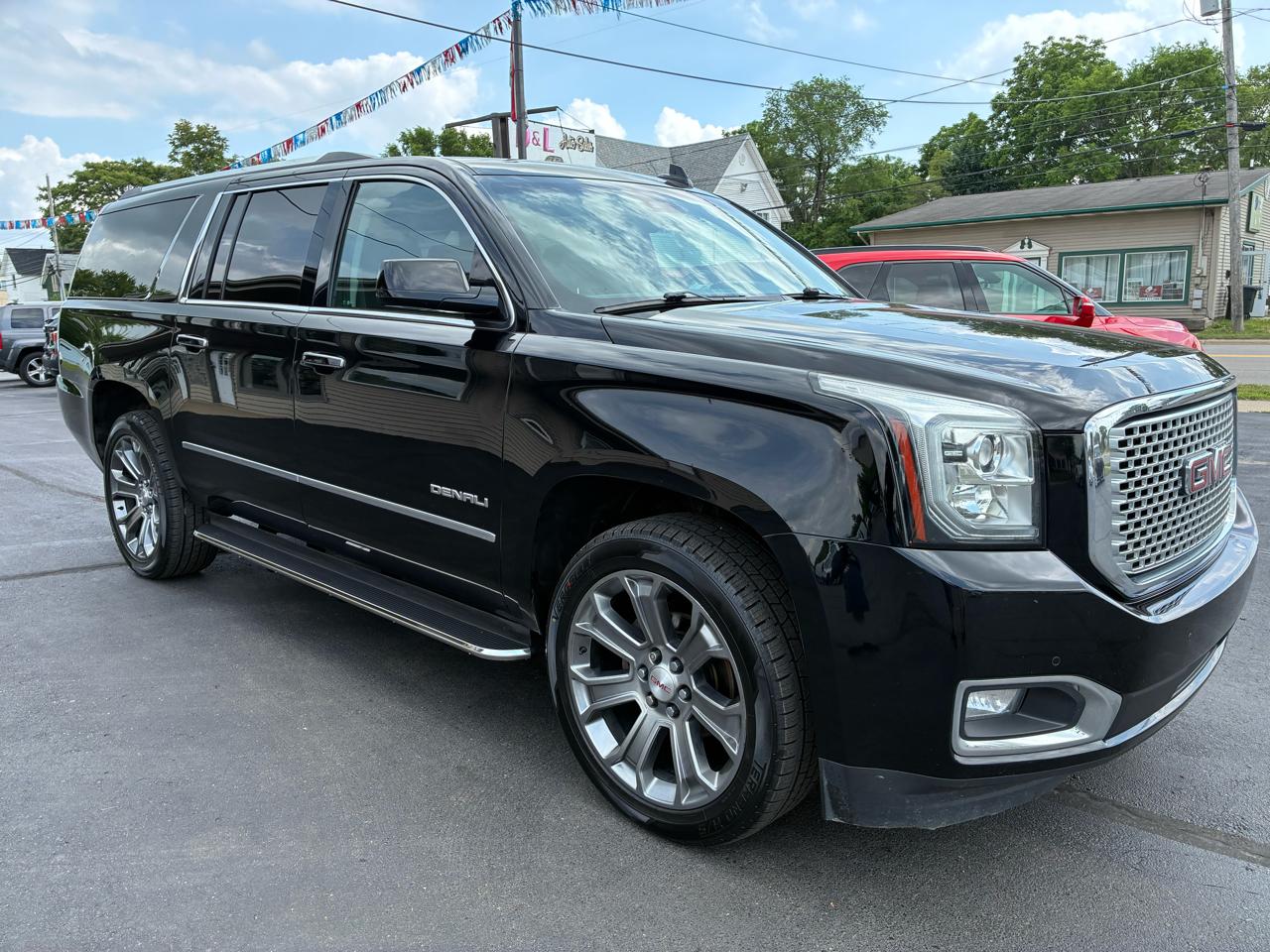 GMC Yukon XL Denali 4WD 2016