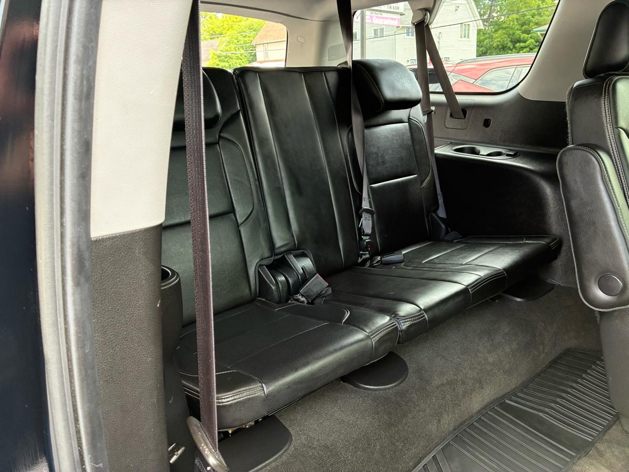 GMC Yukon XL Denali 4WD 2016