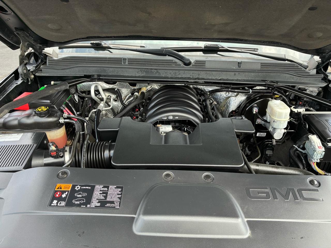 GMC Yukon XL Denali 4WD 2016