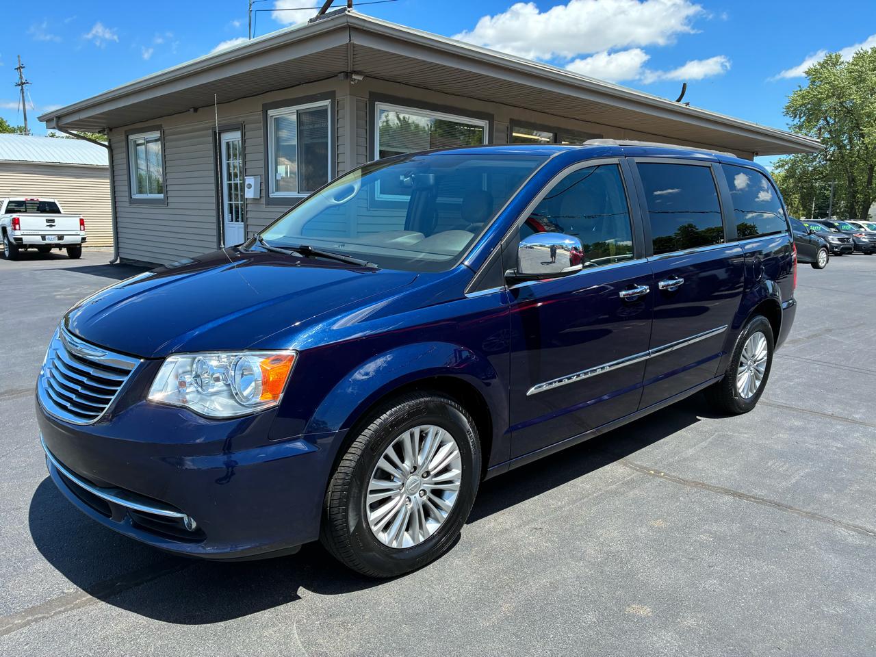 Chrysler Town & Country Touring-L 2015