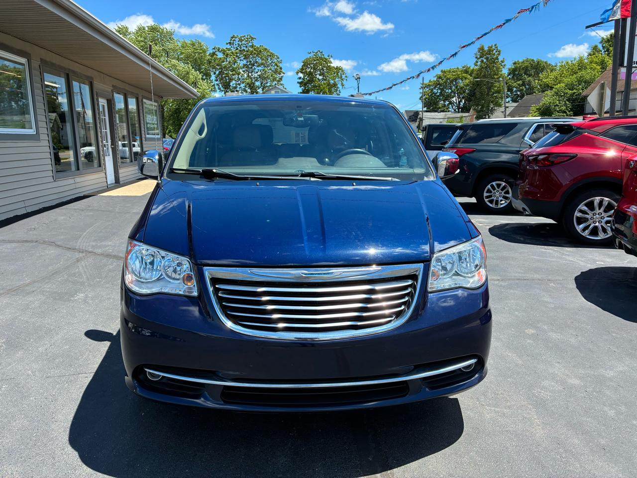 Chrysler Town & Country Touring-L 2015