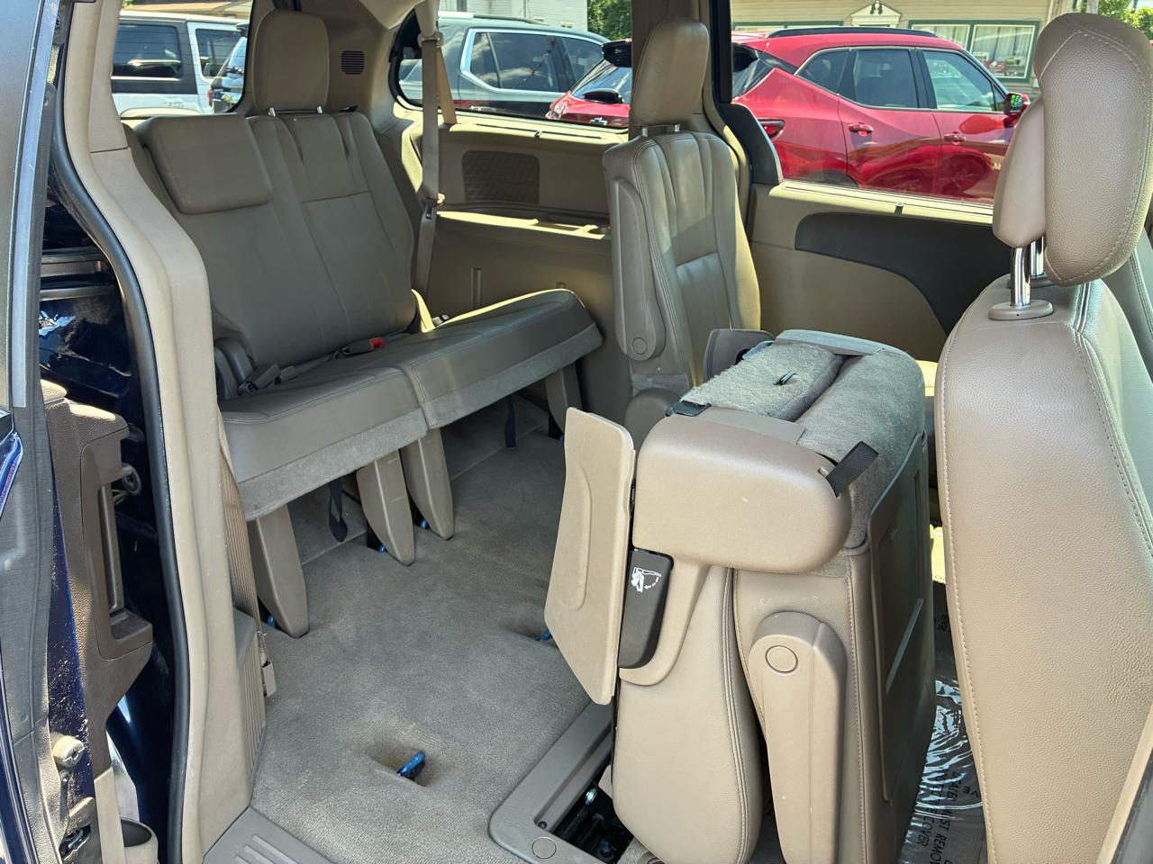 Chrysler Town & Country Touring-L 2015