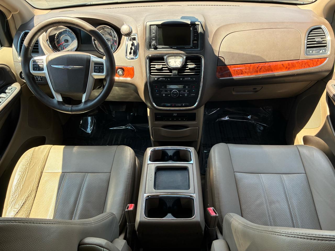 Chrysler Town & Country Touring-L 2015