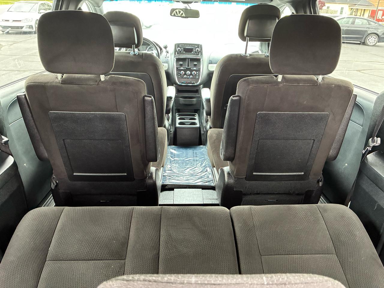 Dodge Grand Caravan SE 2015