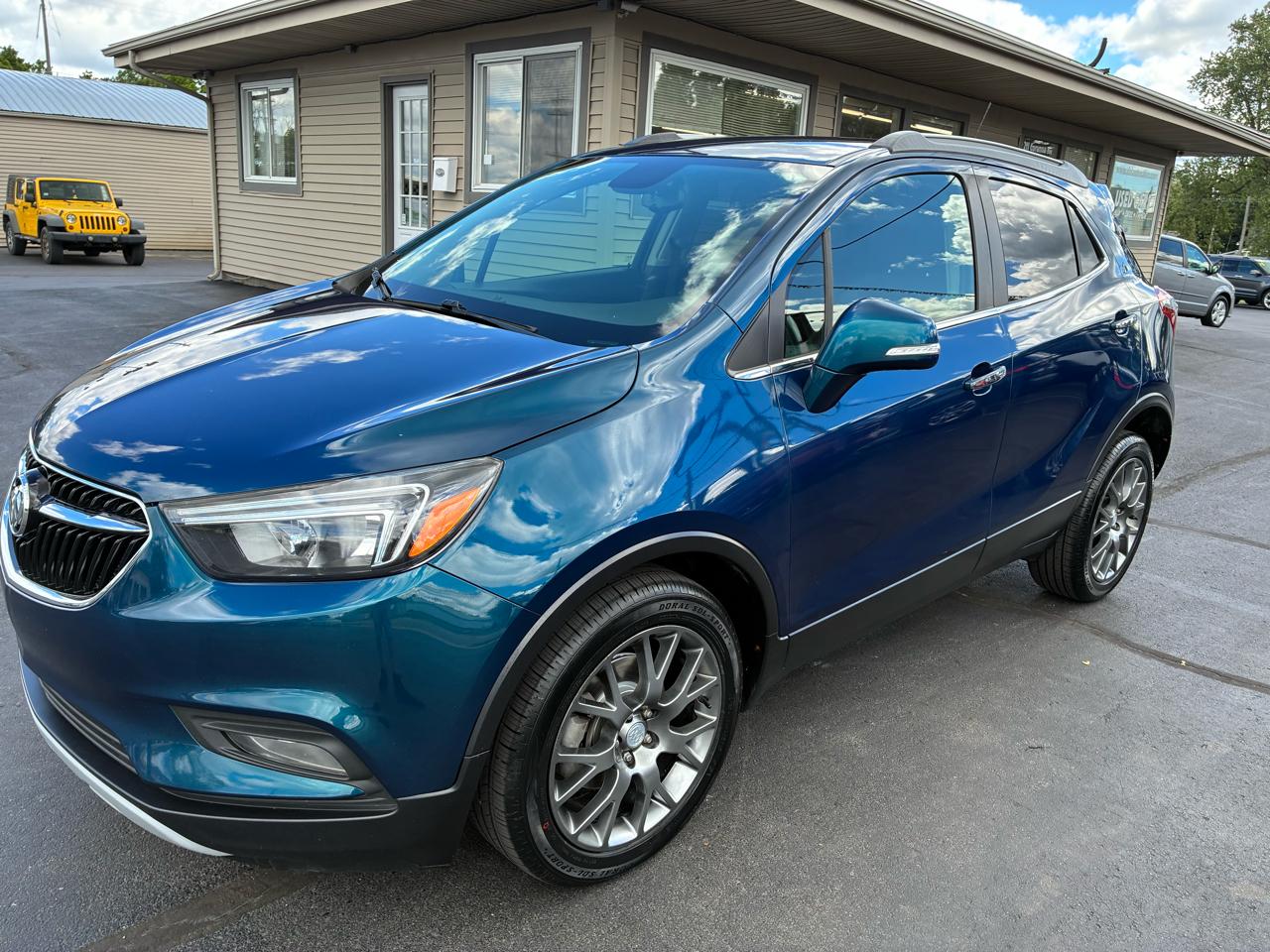 Buick Encore Sport Touring FWD 2019