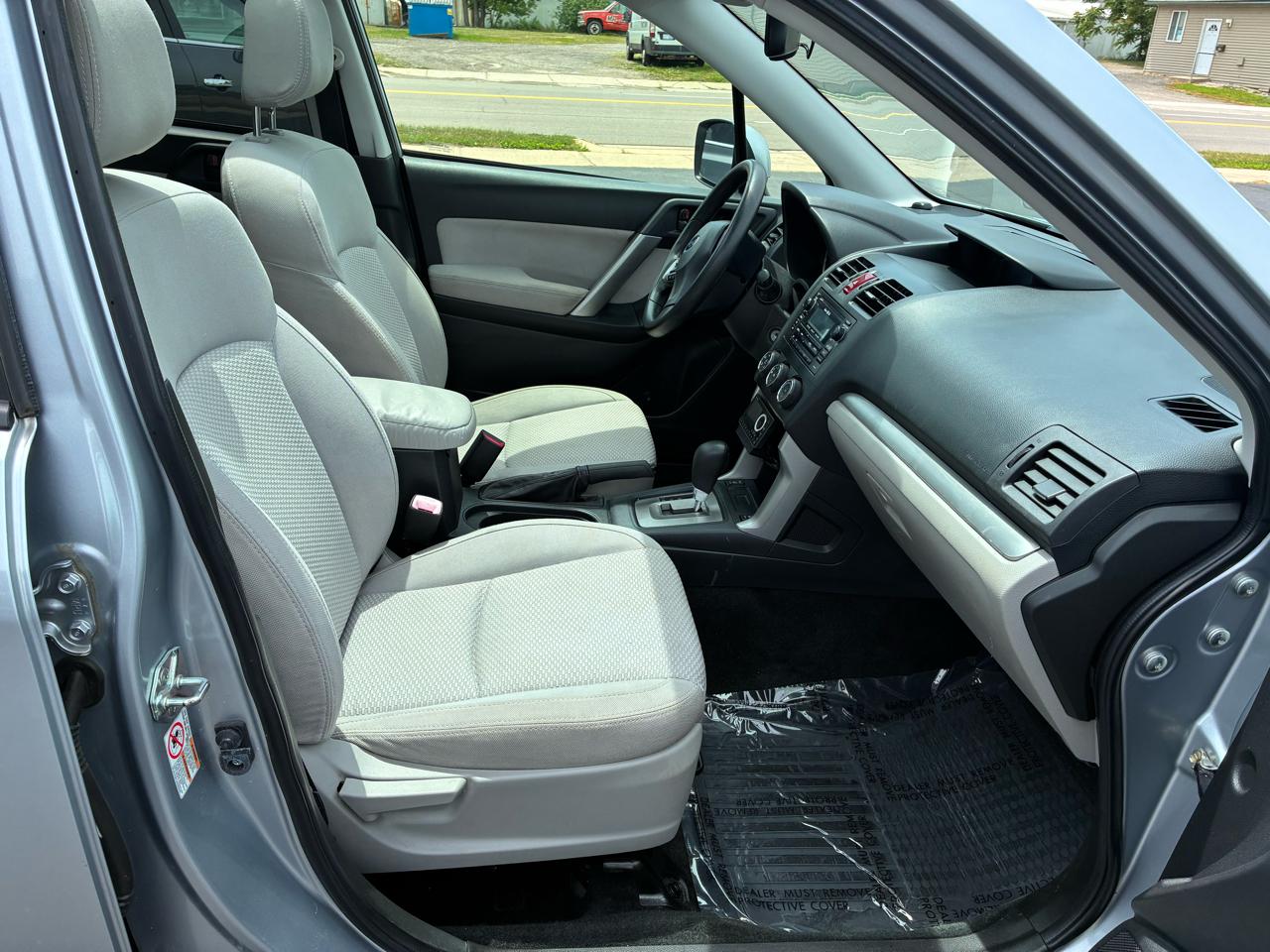 Subaru Forester 2.5i Premium 2015