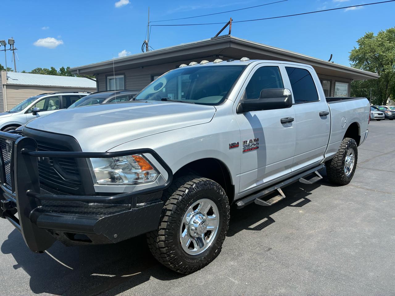 RAM 2500 Tradesman Crew Cab SWB 4WD 2018