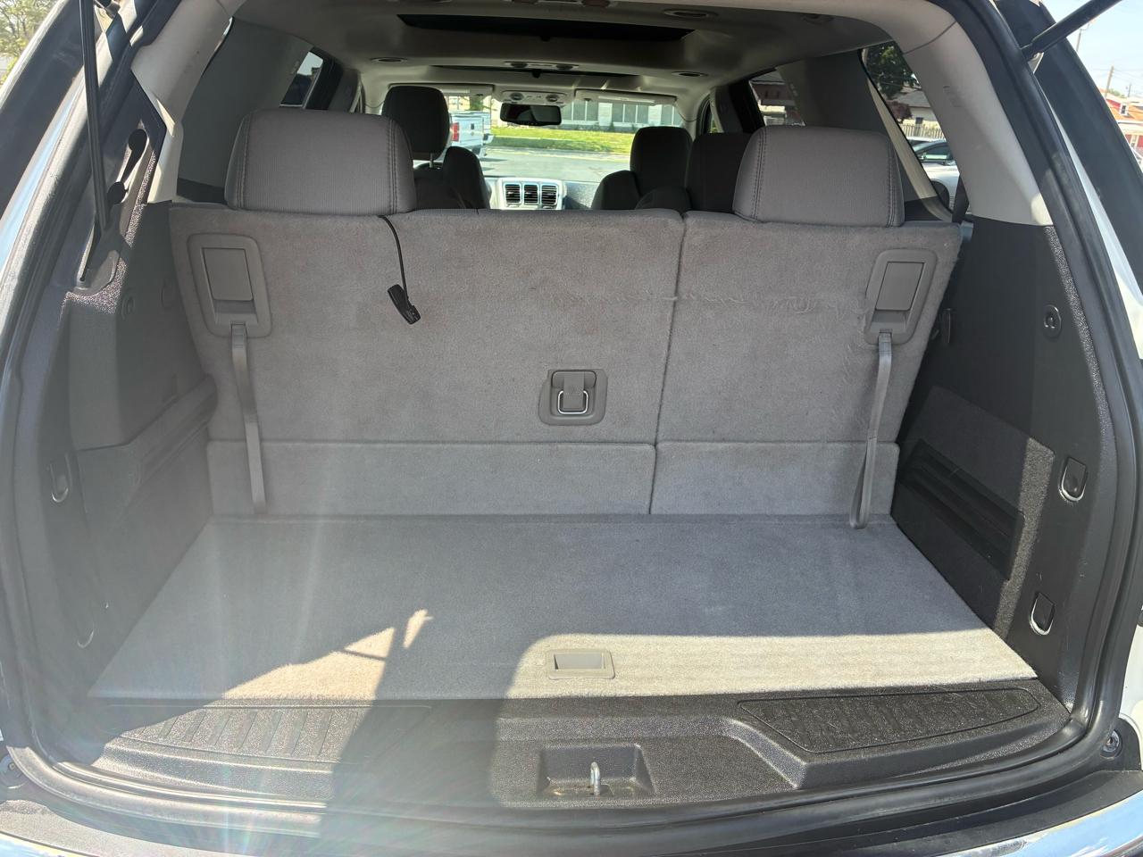 GMC Acadia SLE AWD 2010